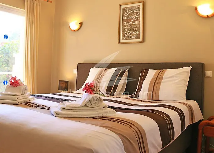 Miguel * 埃斯坦巴